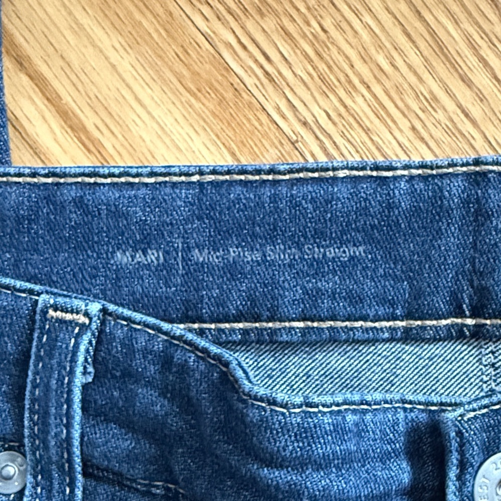 AG Jeans - Picture 2 of 5